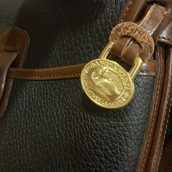 Vintage Dooney & Bourke - Picture 12 of 17
